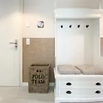 Harbour 4 *